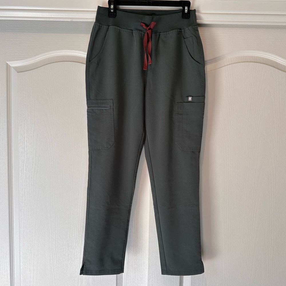 FIGS Bonsai High Waisted 2.0 - Skinny Scrub Pants - M